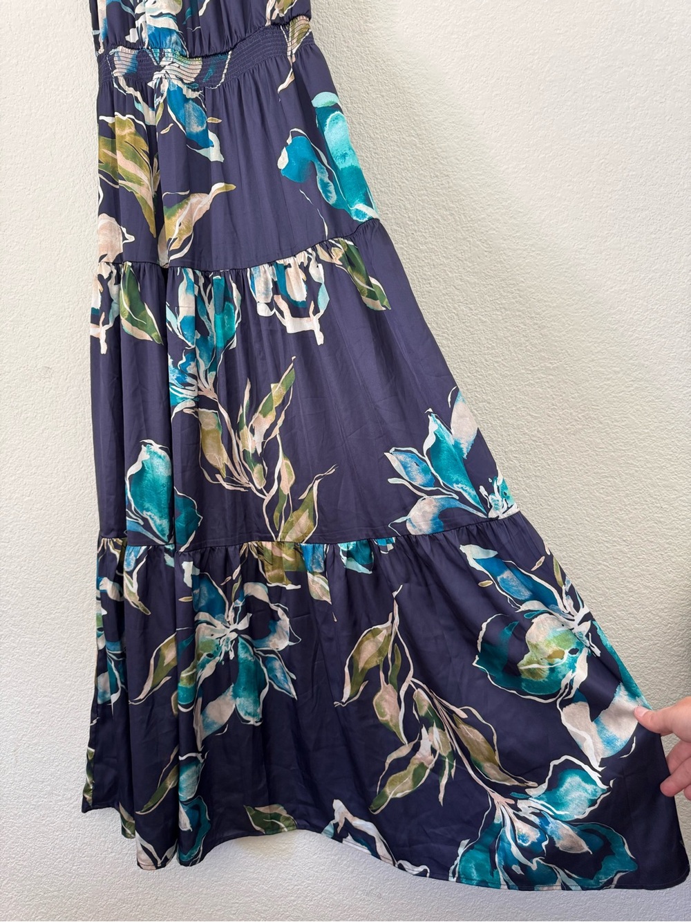 Nicole Miller New York Floral Halter Tiered Maxi Dress Women’s Small - Picture 3 of 6